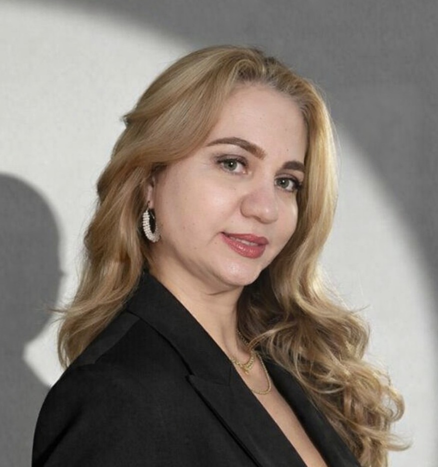 VIANEY VELILLA R.